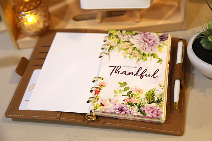 The Everyday Explorer Journal: Your Daily Planner & Notebook